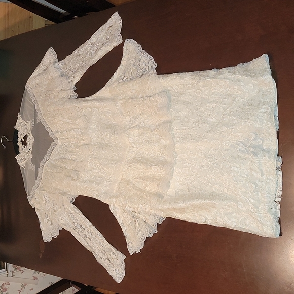 A La Carte Dresses & Skirts - Vintage Floral Mesh Lace Overlay Ruffle Boho Cutout Wedding Dress Pearl Buttons